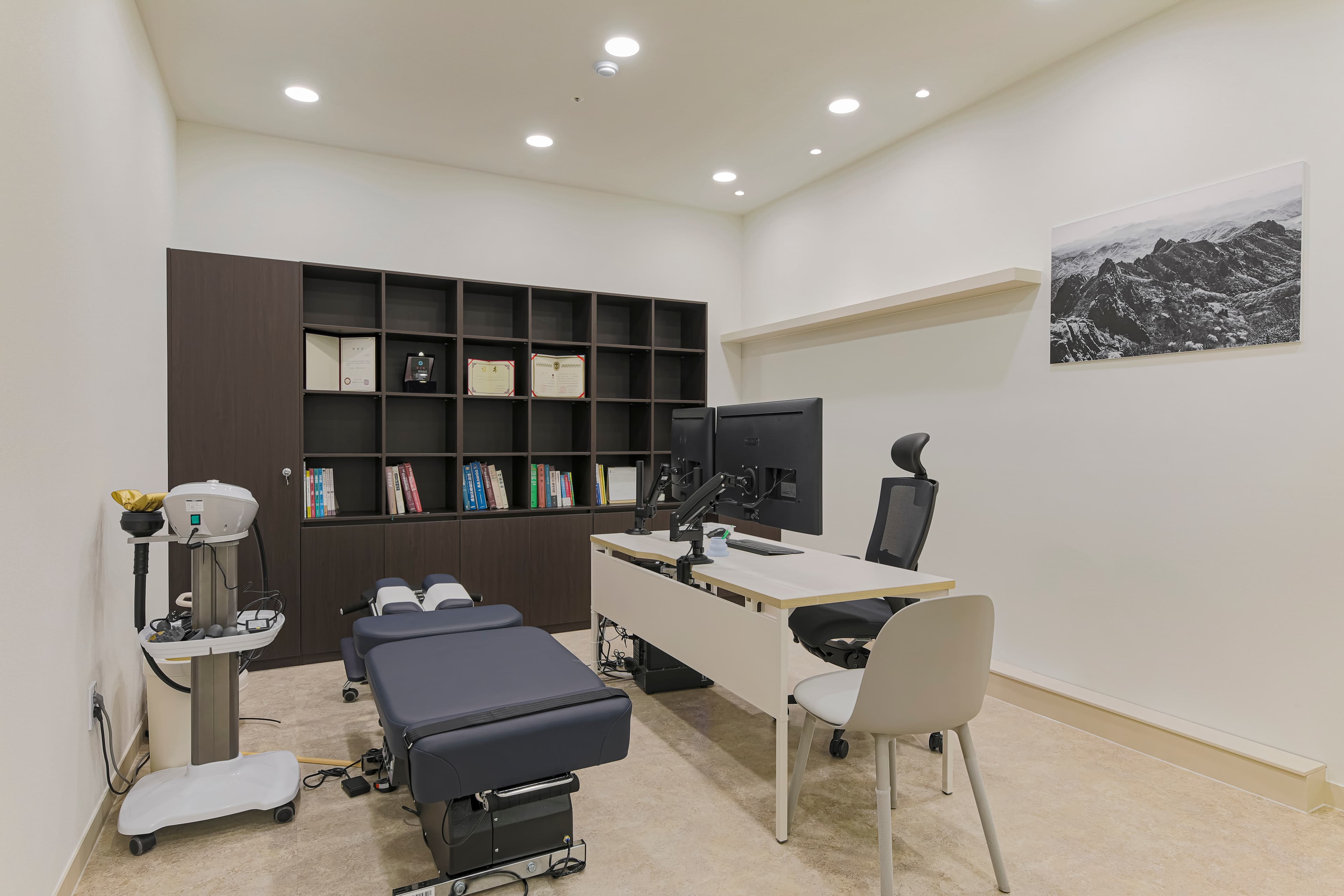 안성경희365한의원 내부 전경 2